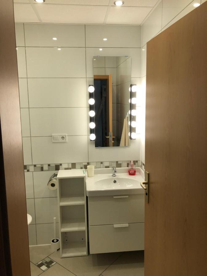 Room 4 You Ντίσελντορφ Εξωτερικό φωτογραφία